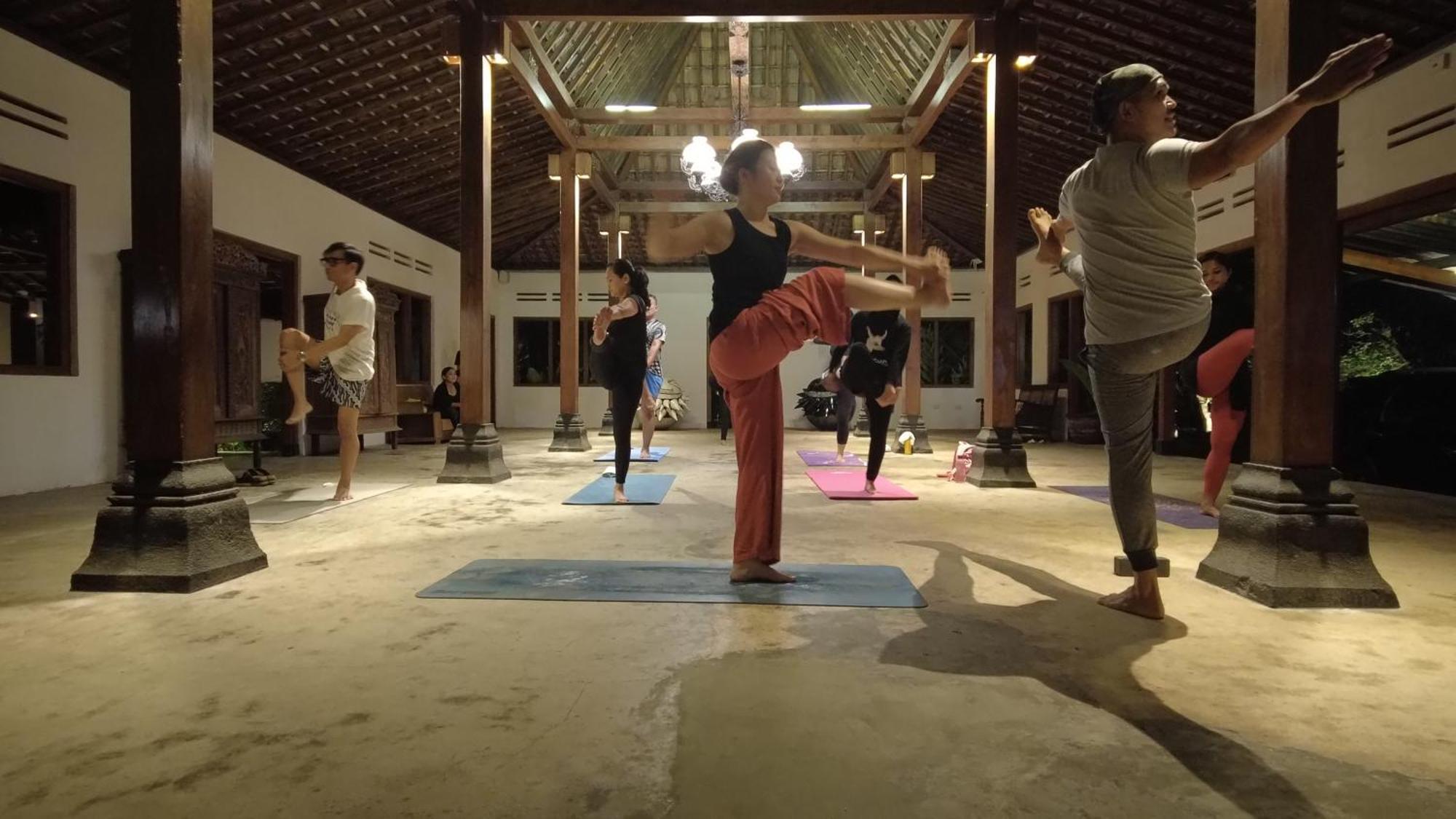 Ohmmstay - Rumah Pendopo Tanjungtirto Eksteriør bilde